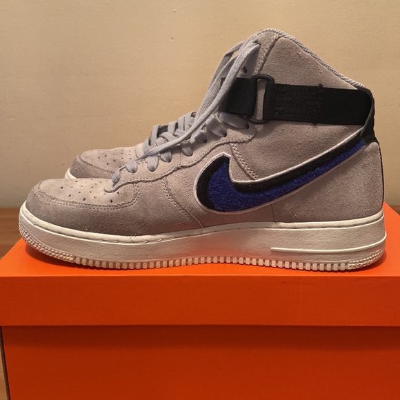 2018 Nike Air Force 1 High 07 LV8 Chenille Swoosh Grey Suede SZ 10.5| 806403-015 - Picture 6 of 7